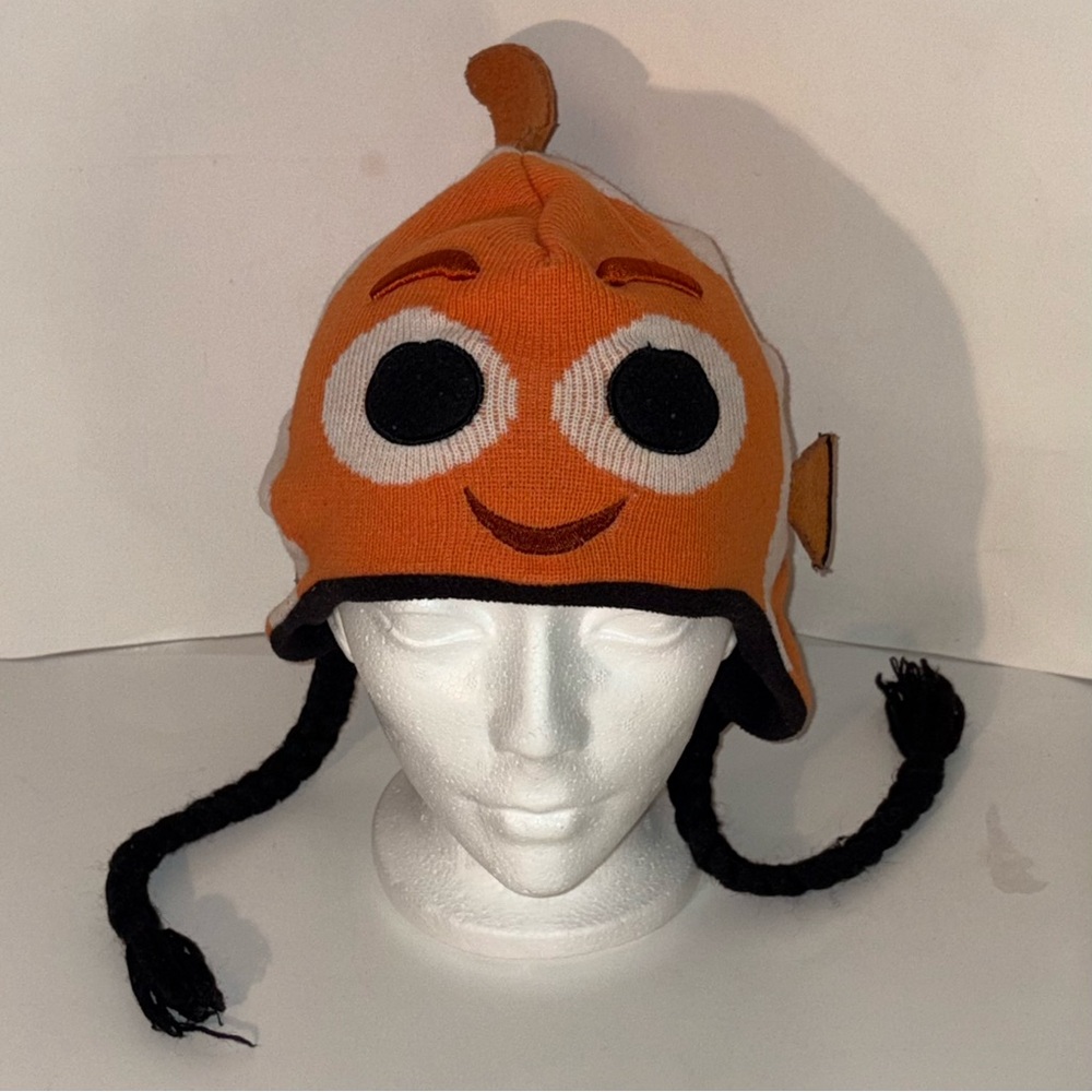 VINTAGE Y2K DISNEY FINDING NEMO ORANGE AND WHITE CLOWNFISH NEMO FISH FLAP HAT